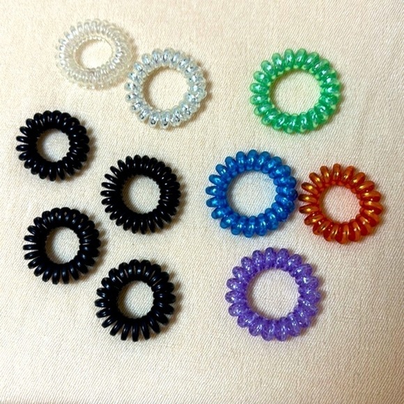 NWOT Spiral Hair Ties/Bracelets 10pcs per bag - Picture 1 of 1